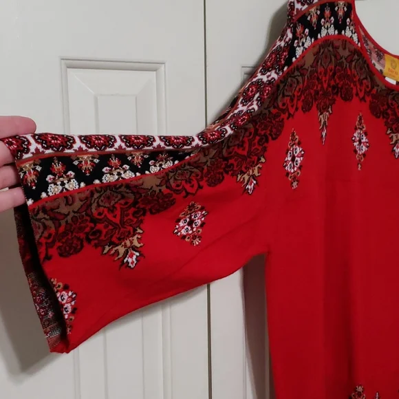 Ruby Rd. Pullover - Picture 2 of 6